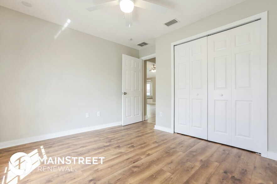 Building Photo - 4168 Merriam Ln