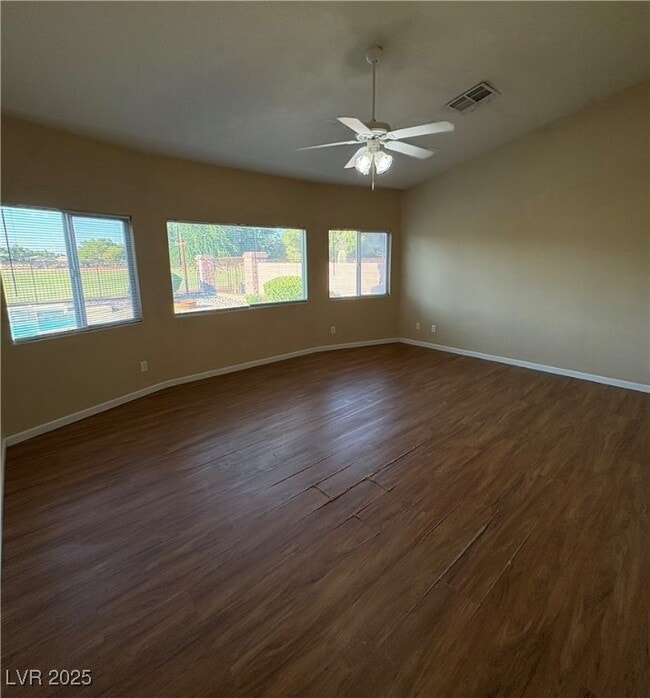 Building Photo - 5586 Golden Leaf Ave