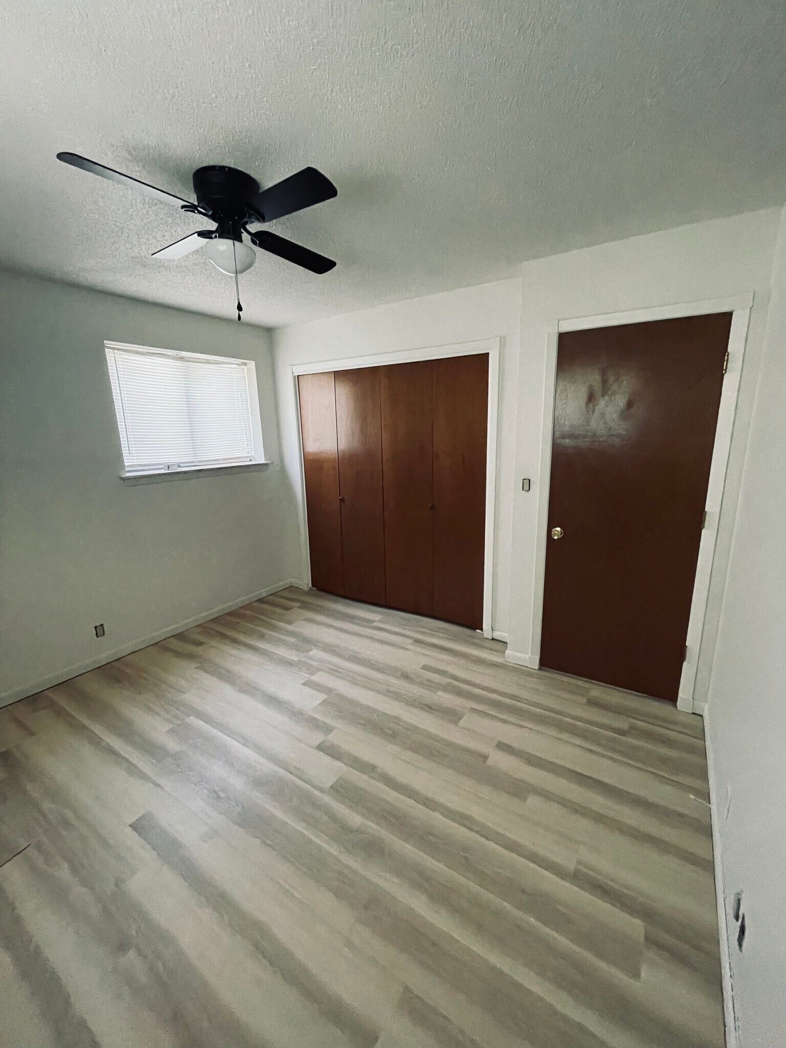 Building Photo - 1504 N Washington Ave