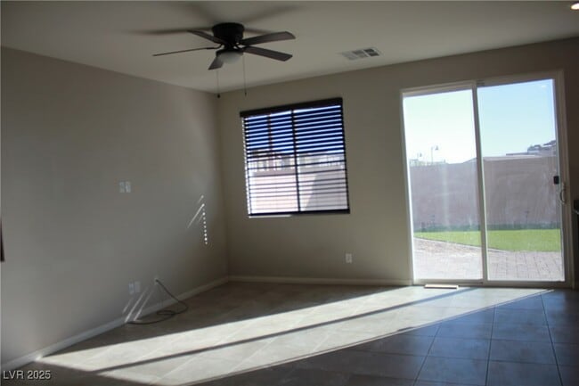 Building Photo - 7632 Bandon Cliffs St