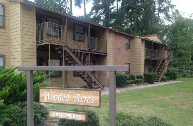 Primary Photo - Wood Acres