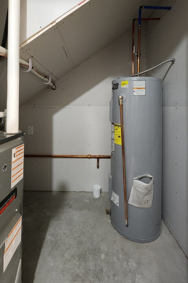 Building Photo - 6728 66th Ave S