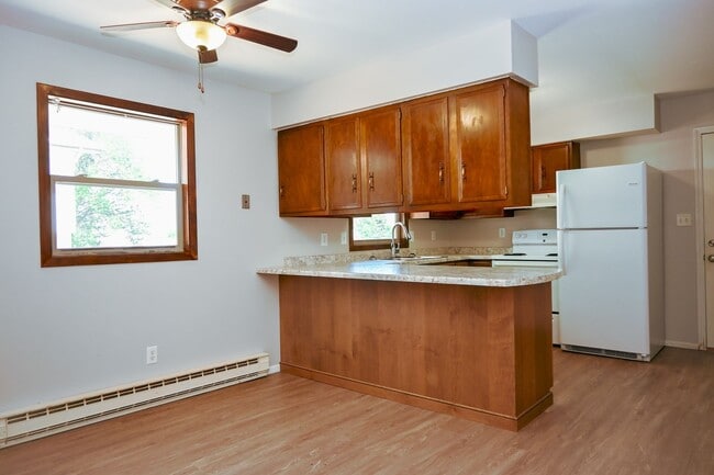 Building Photo - Kimball Duplex 2
