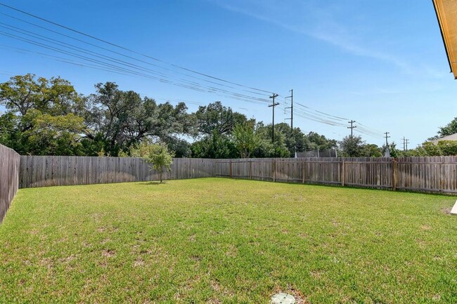 Building Photo - 14013 Turkey Hollow Trail