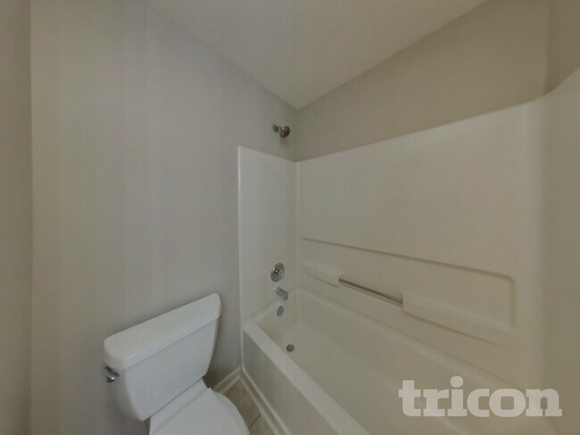 Building Photo - 11811 Wapiti Way