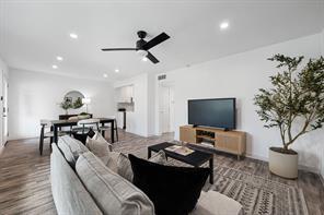 Building Photo - 5911 Sheridan Ave