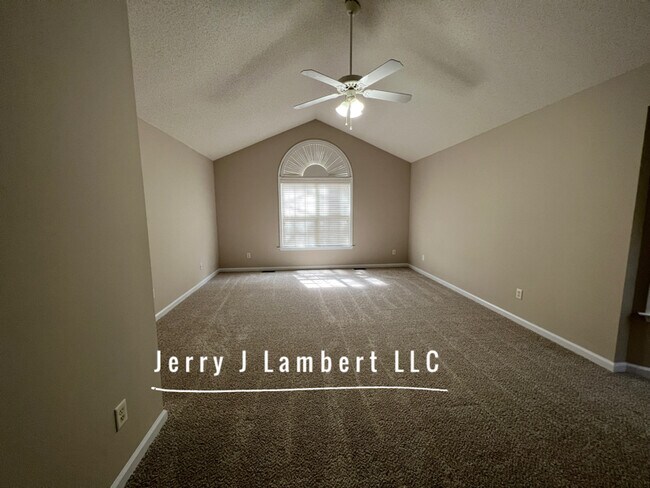 Building Photo - 106 Abram Way