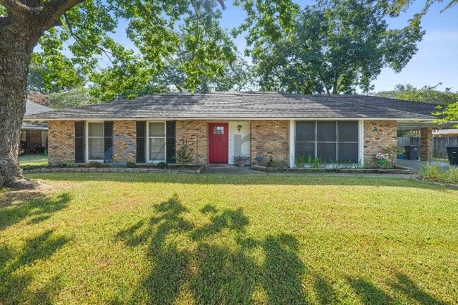Building Photo - 4275 Downing Dr