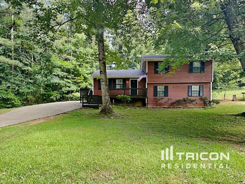 Primary Photo - 1240 Bishops Lane Lawrenceville GA