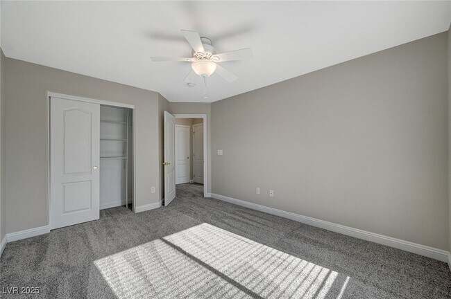 Building Photo - 9140 Forest Willow Ave