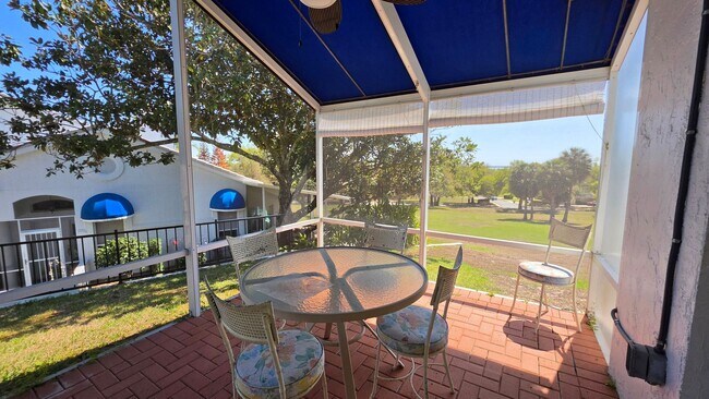 Building Photo - Golf Course Living in a Gated Harbor Hills Country Club – Lady Lake, FL