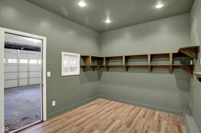 Building Photo - 301 W Pierce St