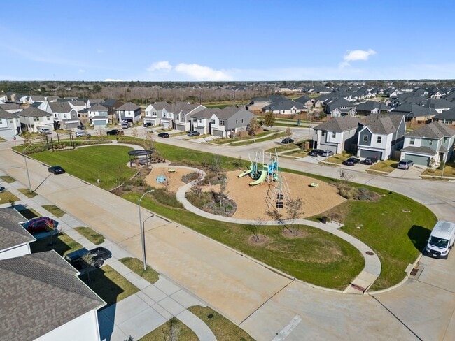 Building Photo - 17210 Pentland Hls Wy