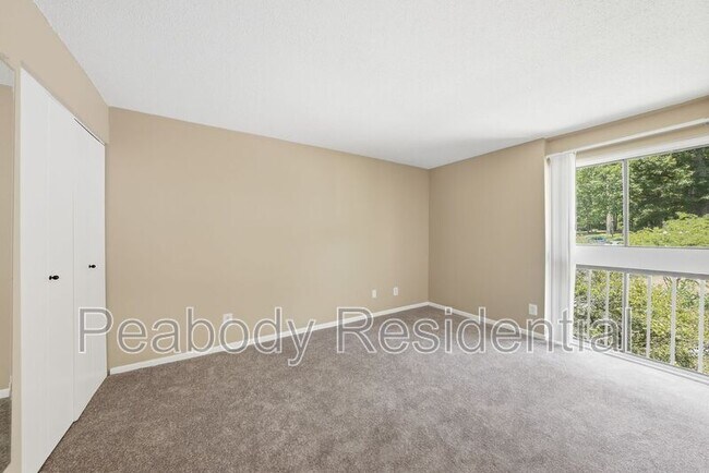 Building Photo - 1570 Moorings Dr