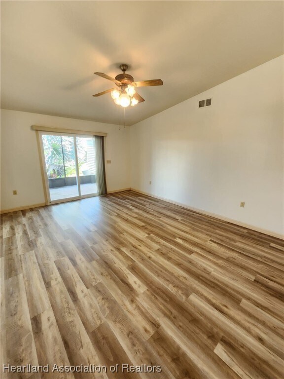 Building Photo - 4044 Leaf Rd