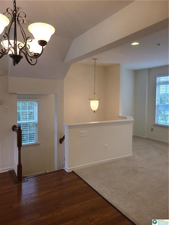 Building Photo - 1600 Oakridge Ln