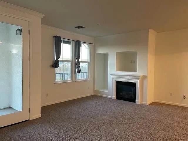 Building Photo - 3290 Maguire Way
