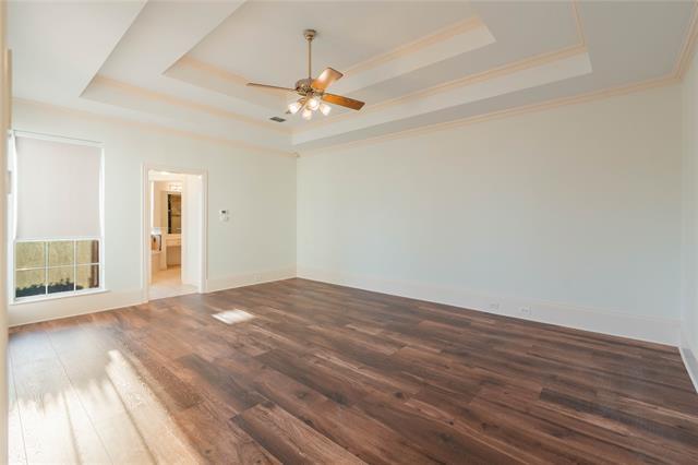 Building Photo - 4465 Longfellow Dr