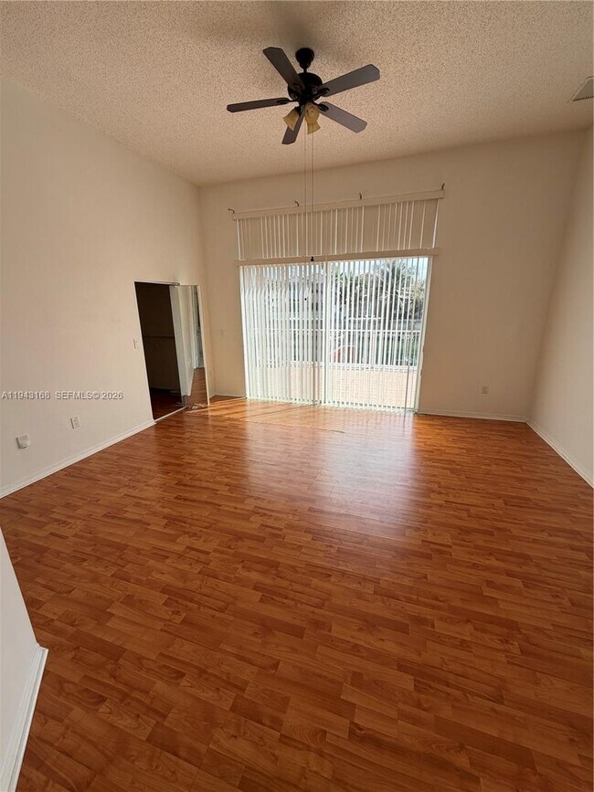 Building Photo - 14640 SW 132nd Ct