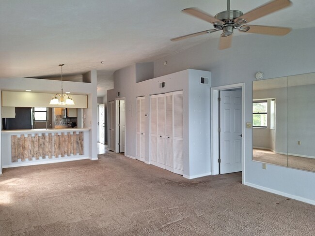 Building Photo - BOUCHELLE ISLAND - RIVER FRONT 2BR 2BA LON...