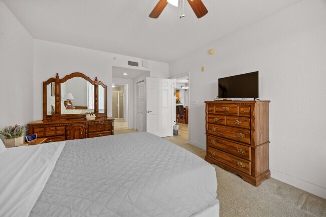 Building Photo - 817 Mystic Dr