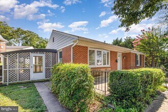 Building Photo - Renovated Rancher for rent in Rosedale!