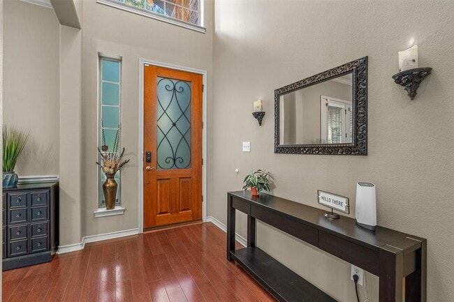 Building Photo - 7505 Roaring Springs Dr