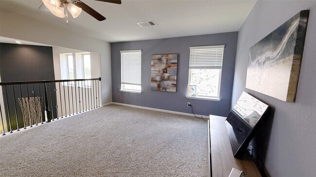 Building Photo - 28726 Pearl Bridge Ln