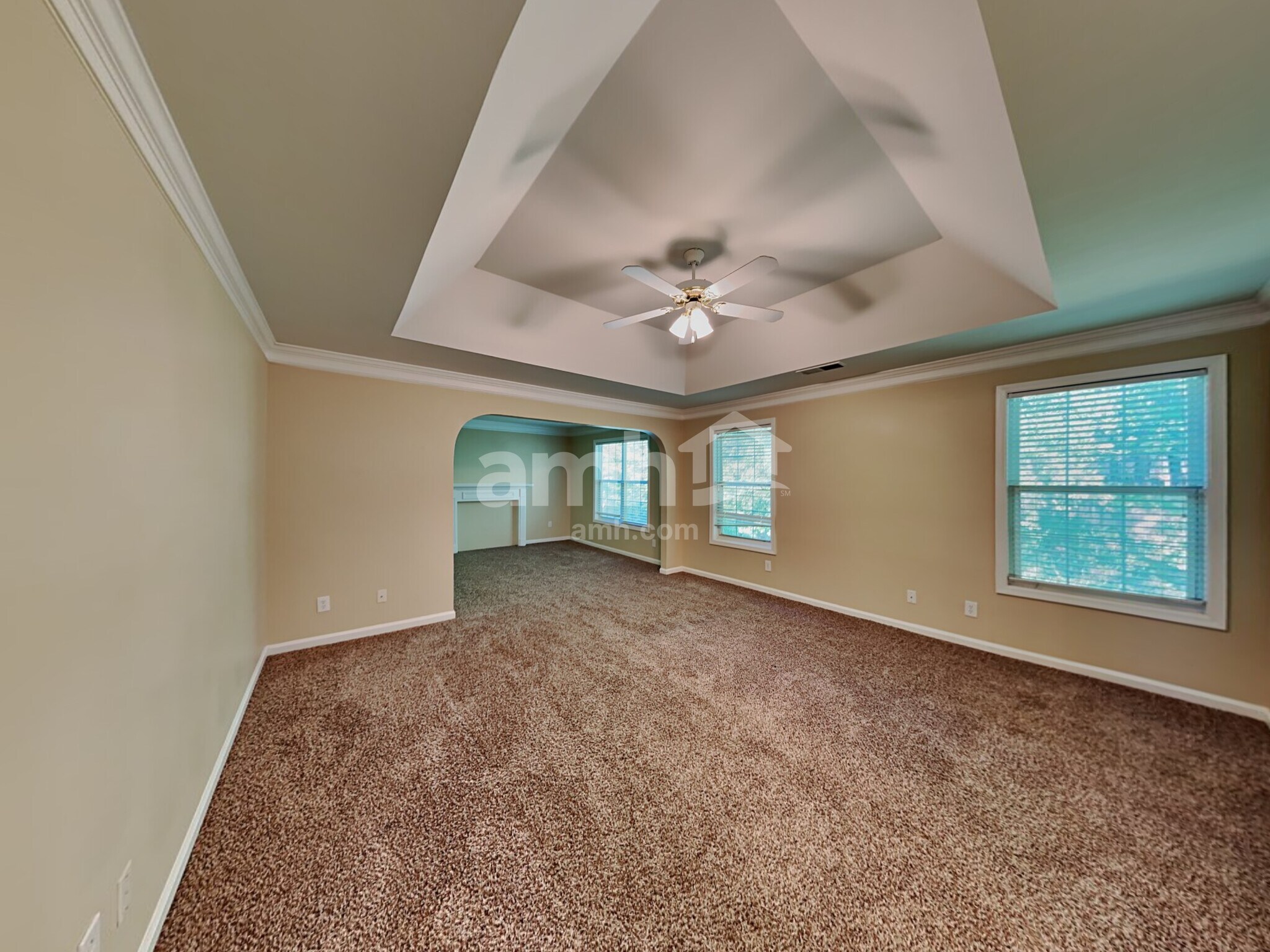 Building Photo - 1200 Evergreen Oak Way