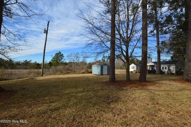 Building Photo - 500 Sherwood Rd