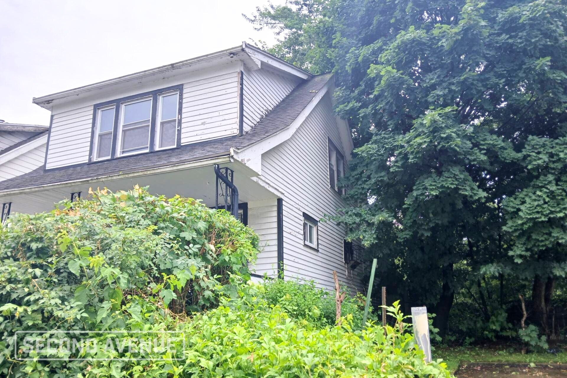Building Photo - 11512 Harvey Ave