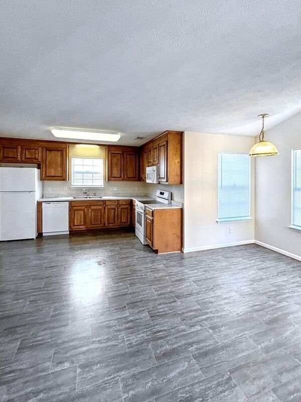 Building Photo - 845 Vail Ridge