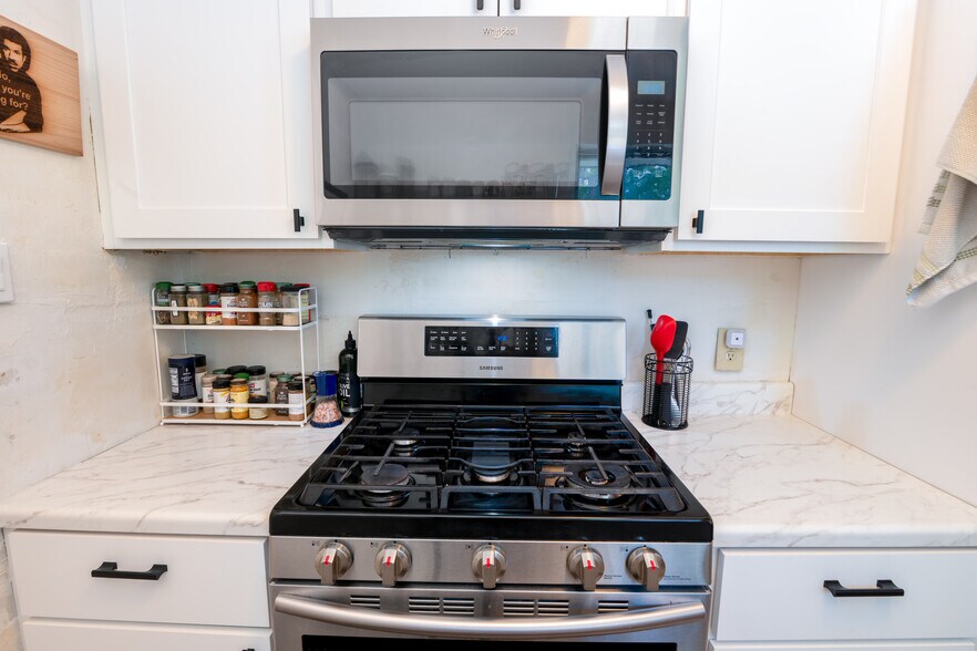 Building Photo - 1101 Kitt Pl