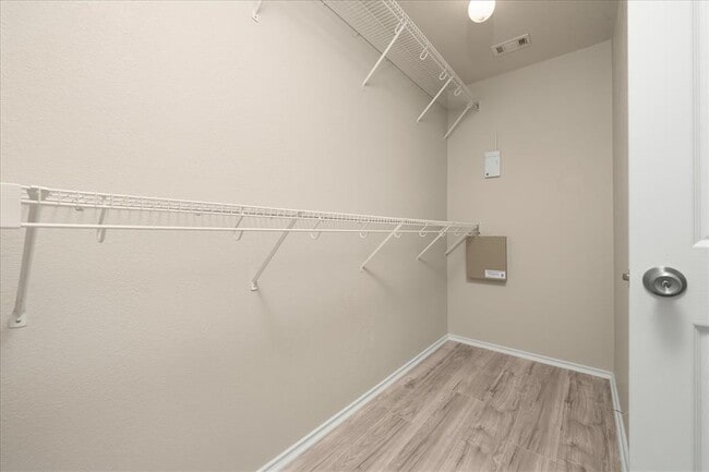 Building Photo - 15411 Ora Ln