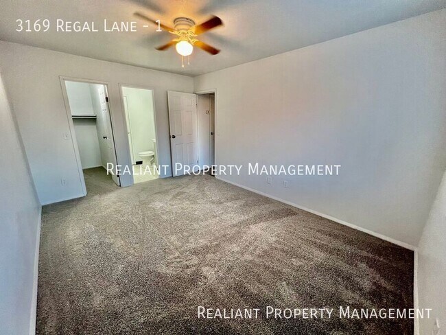 Building Photo - Newly Renovated 2-Bedroom Apartment with M...