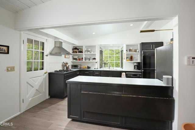 Building Photo - 400 Glenullen Dr