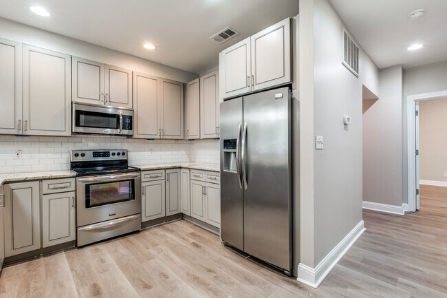 Building Photo - 3912 Rawlins St