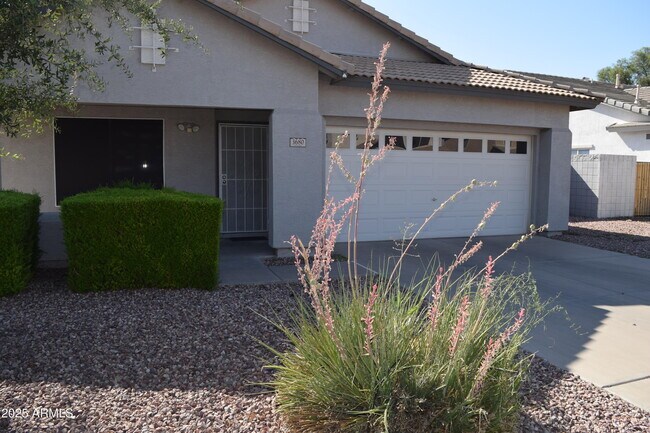 Building Photo - 3680 S Joshua Tree Ln