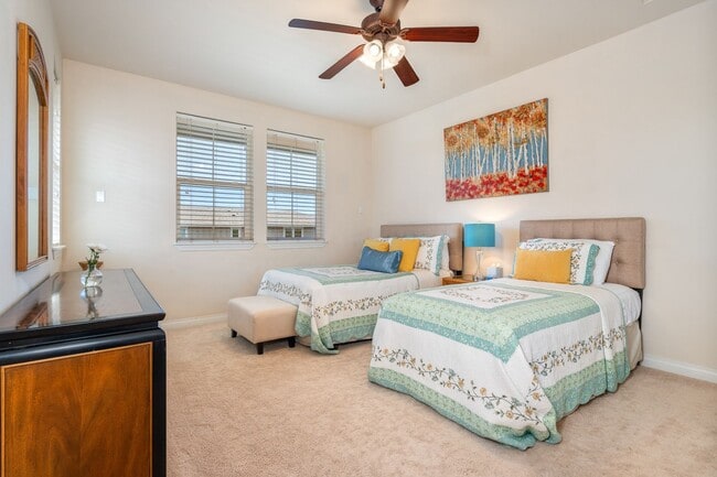 Building Photo - Beautiful Fully Furnished, 3 Bed/2 Bath Kai Ani Village Townhome