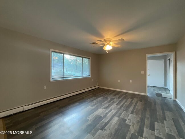 Building Photo - 14 Arima Ct