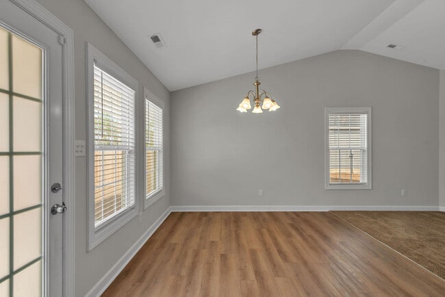 Building Photo - 202 Browns Ferry Rd