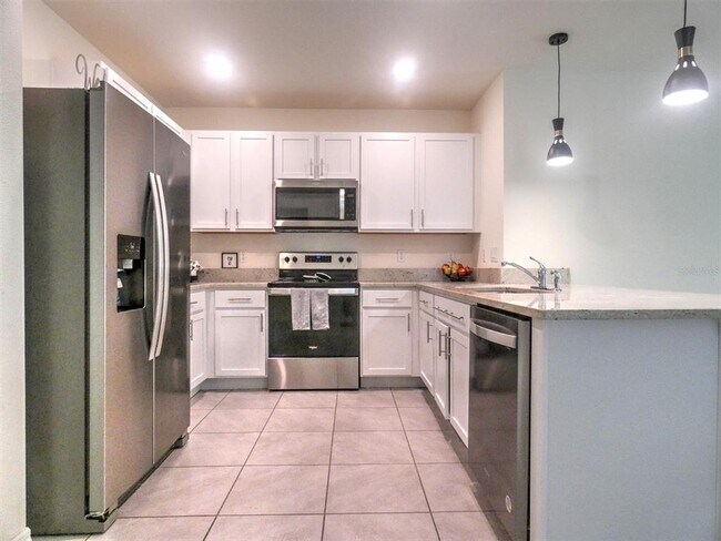 Building Photo - 17014 Oval Rum Dr