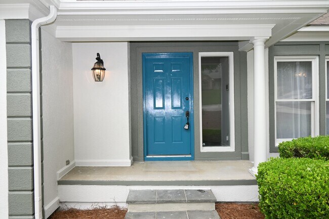 Building Photo - Ft Benning & Columbus-31909: 4/3-Move-In Ready on Lake