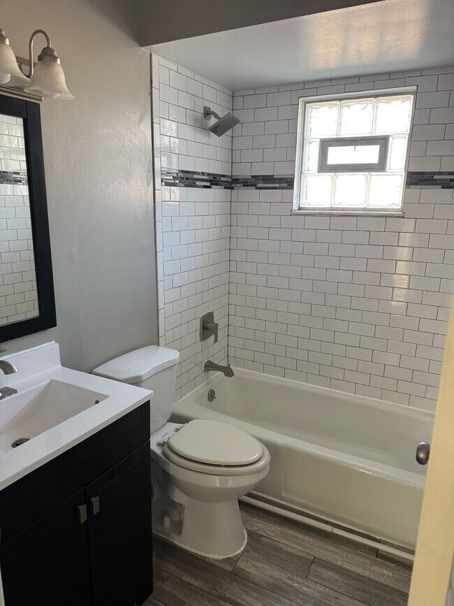 Building Photo - 3656-3658 CLIME RD,