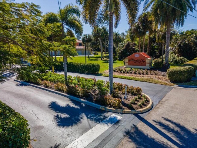 Building Photo - 15989 Mandolin Bay Dr