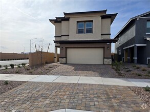 Building Photo - 1075 Gentle Swan