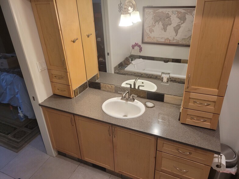 Bathroom Counter Light - 11946 Dorothy St