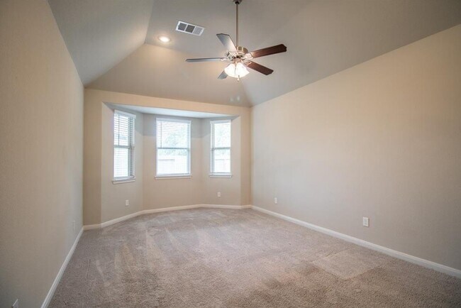 Building Photo - 21449 Kings Guild Ln