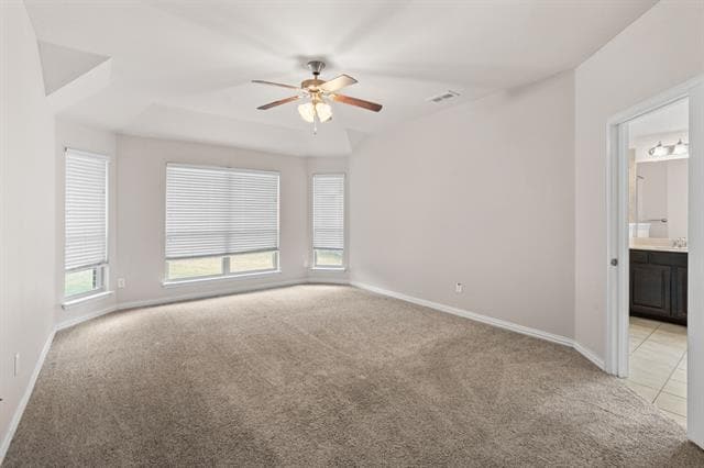 Building Photo - 2640 Costa Mesa Dr