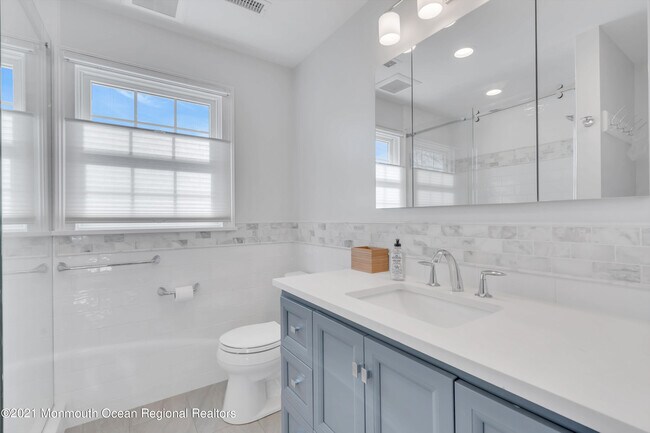 Building Photo - 408 Trenton Blvd